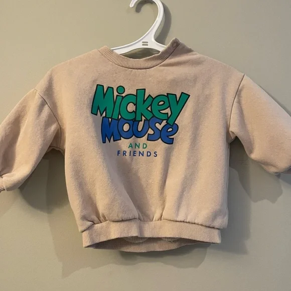 H&M Disney Matching Set - 6/9 M - Picture 4 of 5